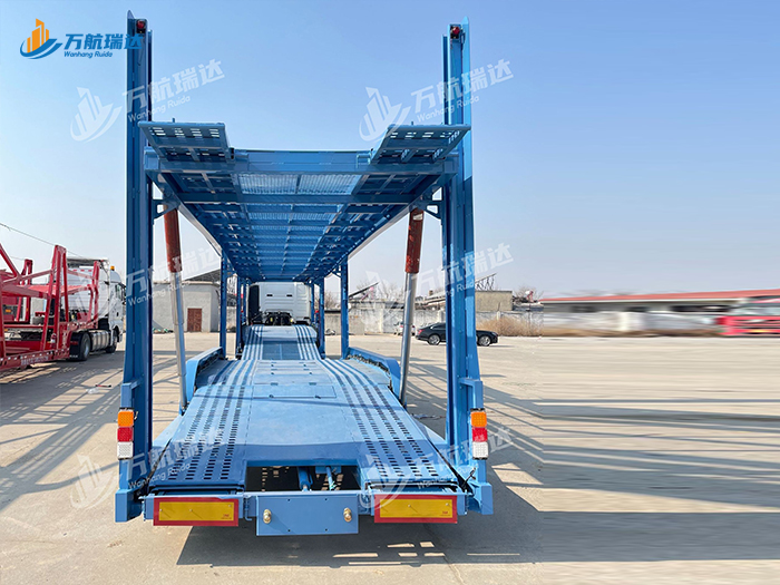 轿式运输半挂车