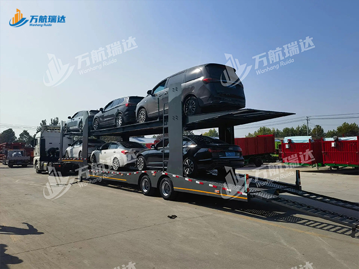 轿式运输半挂车