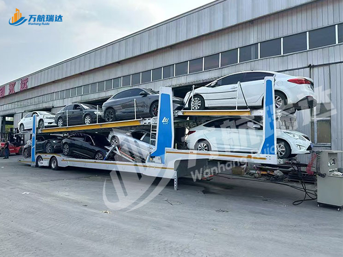 轿式运输半挂车