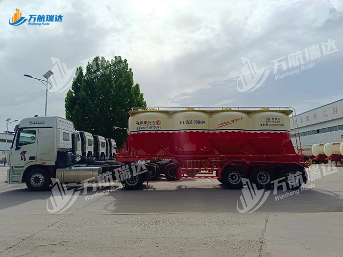 立式物流颗粒罐体运输车