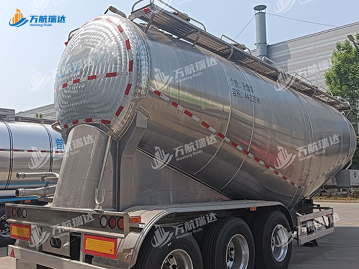 卧式罐粉粒物料运输半挂车