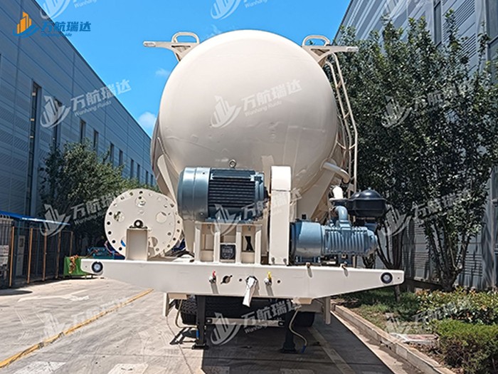 卧式罐粉粒物料运输半挂车