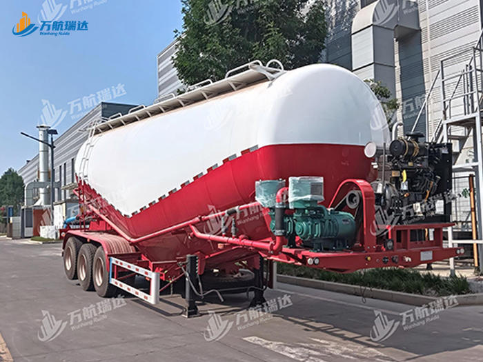 卧式罐粉粒物料运输半挂车