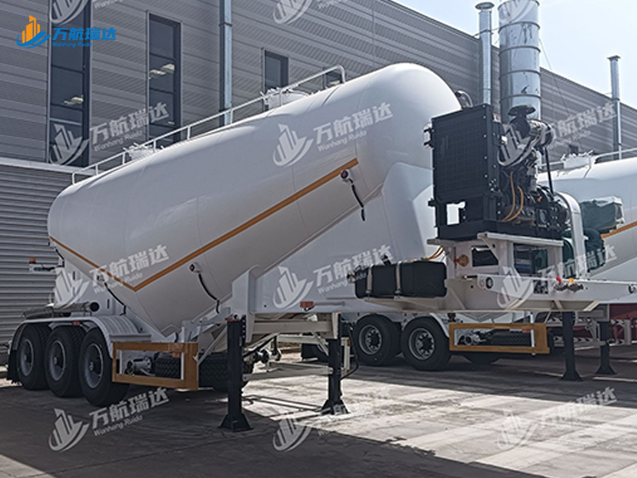 卧式罐粉粒物料运输半挂车