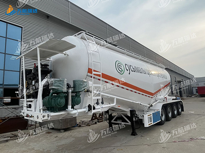 卧式罐粉粒物料运输半挂车