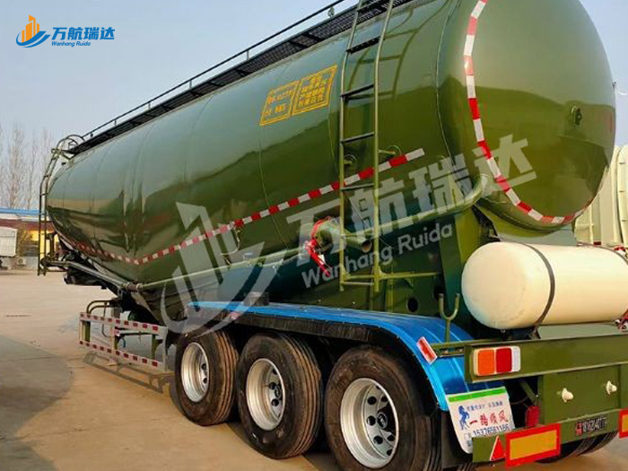 卧式罐粉粒物料运输半挂车