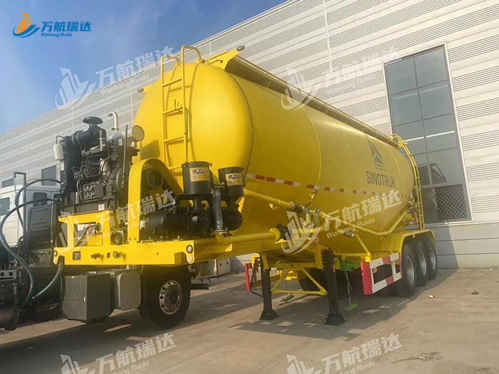 卧式罐粉粒物料运输半挂车