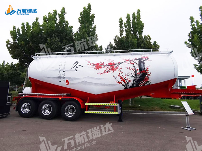卧式罐粉粒物料运输半挂车