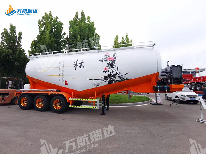 卧式罐粉粒物料运输半挂车