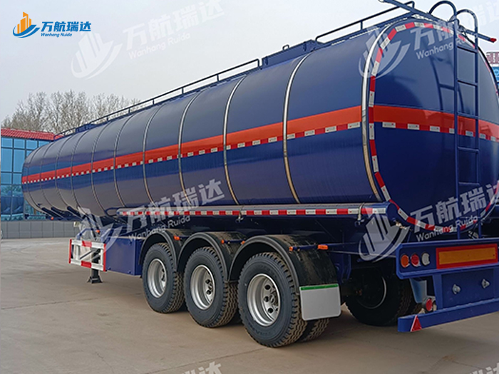 保温型油罐半挂车