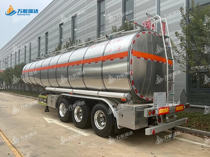 铝合金油罐车