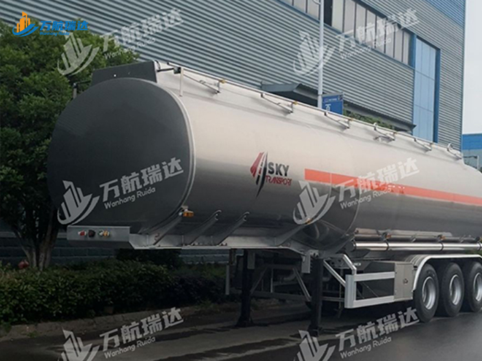铝合金油罐车