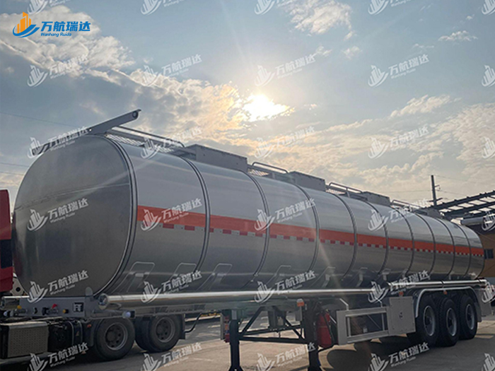 铝合金油罐车