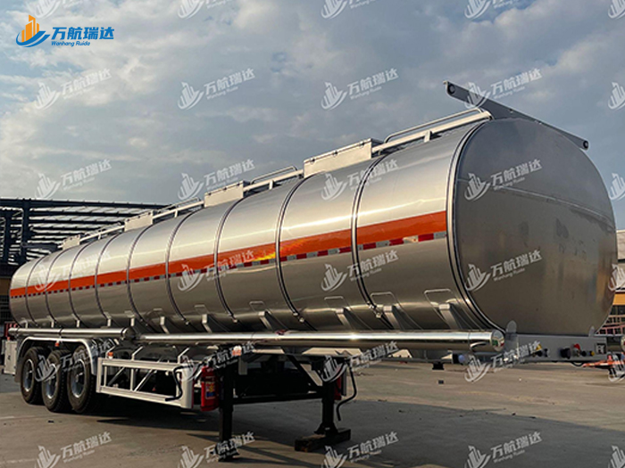 铝合金油罐车