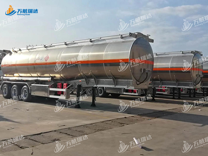 铝合金油罐车