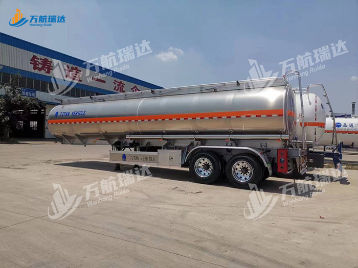 铝合金油罐车