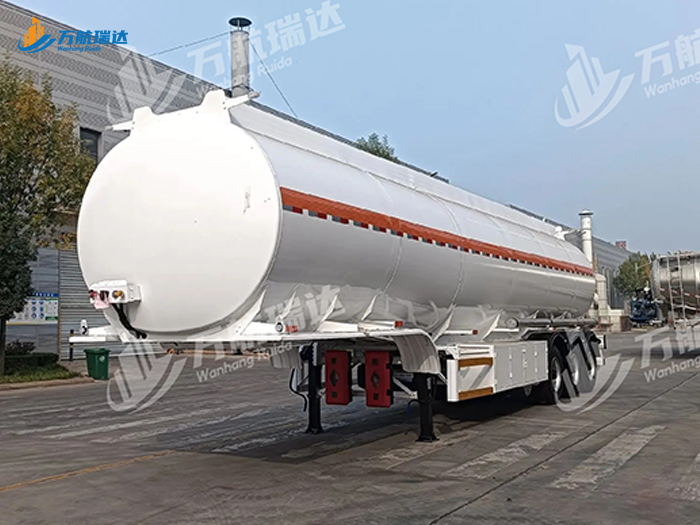 不锈钢油罐车