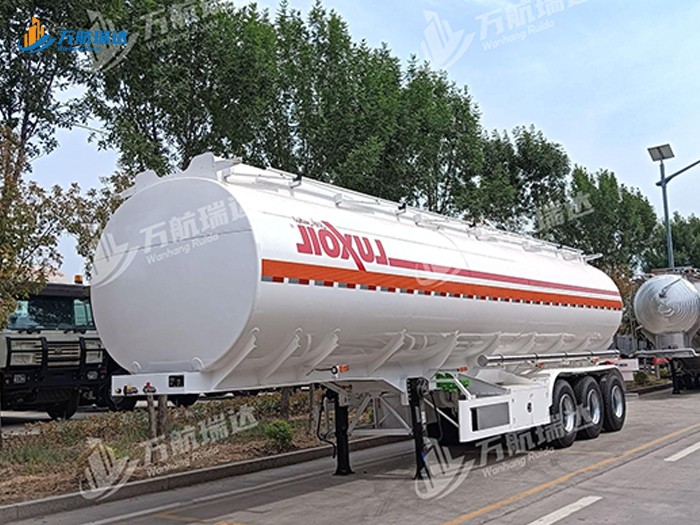 不锈钢油罐车