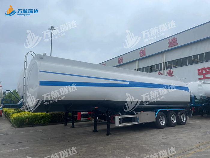不锈钢油罐车