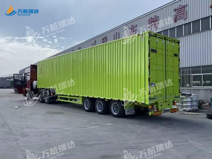 物流运输集装箱半挂车