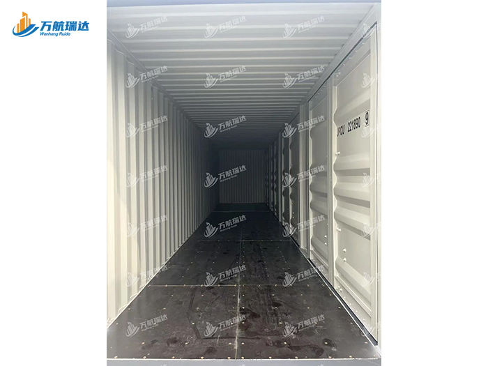 直梁式集装箱半挂车