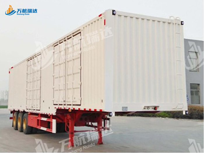 直梁式集装箱半挂车