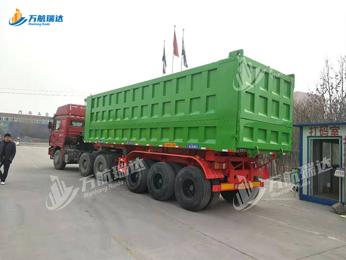 出口型厢式运输半挂车