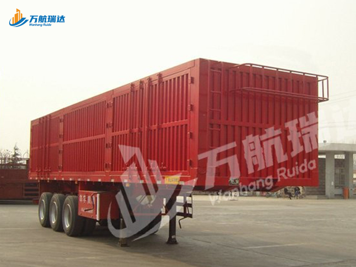 出口型厢式运输半挂车