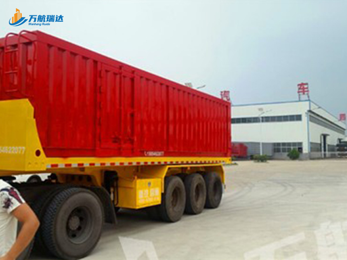 厢式运输半挂车