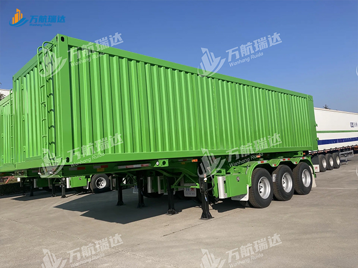 厢式运输半挂车