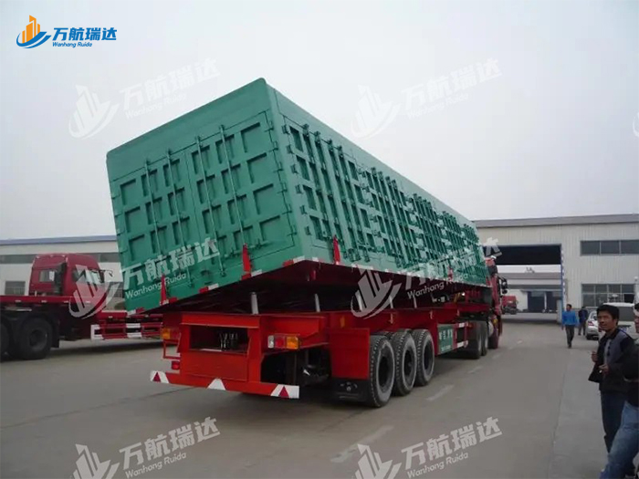 厢式侧翻自卸半挂车
