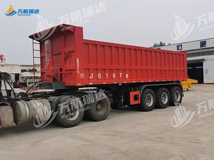 厢式后翻自卸半挂车