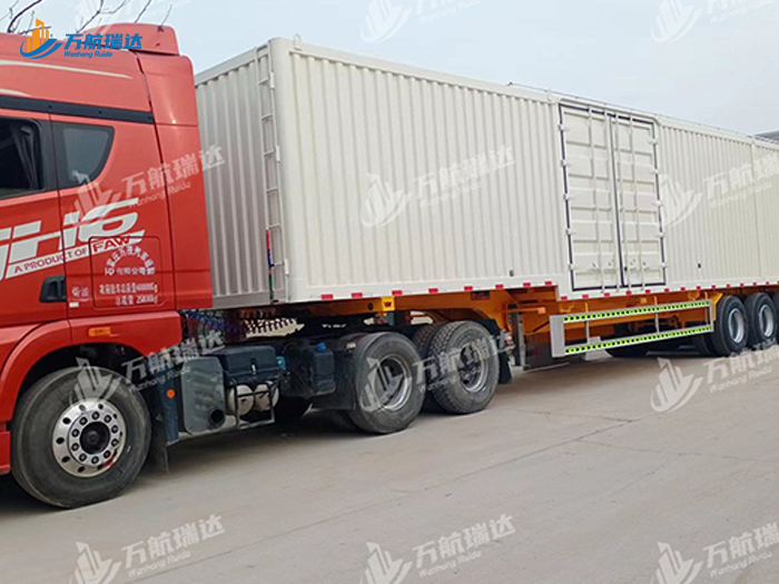 物流运输厢式半挂车