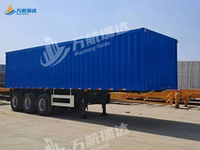物流运输厢式半挂车