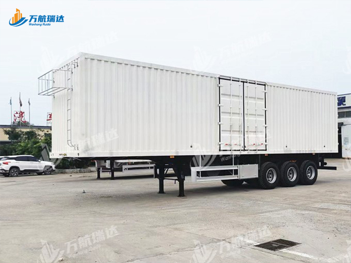 物流运输厢式半挂车