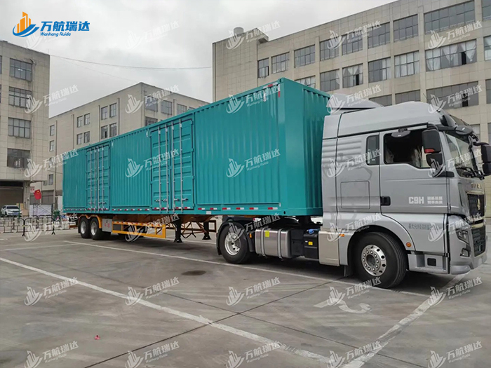 物流运输厢式半挂车