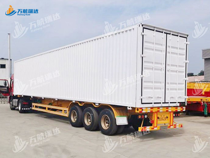 物流运输厢式半挂车