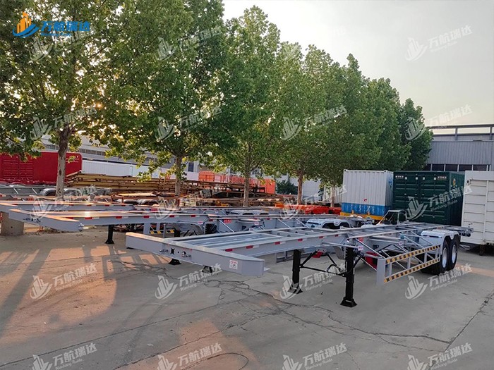 鹅颈式骨架运输半挂车
