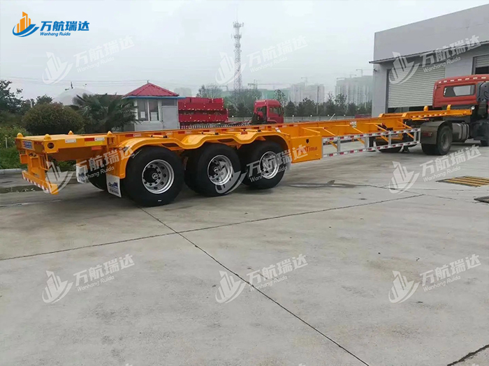直梁式骨架运输半挂车