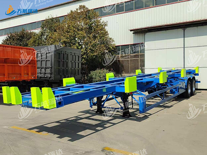直梁式骨架运输半挂车