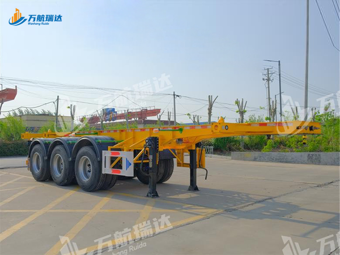 直梁式骨架运输半挂车