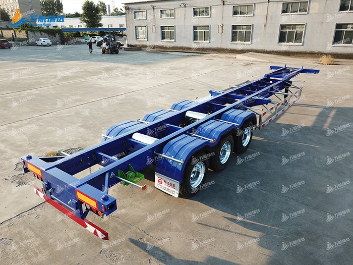 直梁式骨架运输半挂车