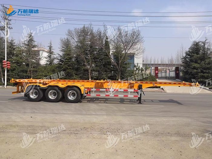 直梁式骨架运输半挂车