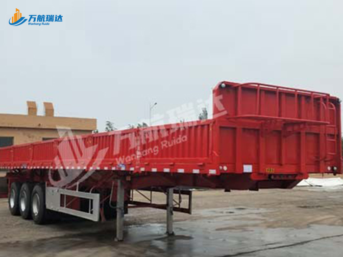 竖瓦楞栏板半挂车