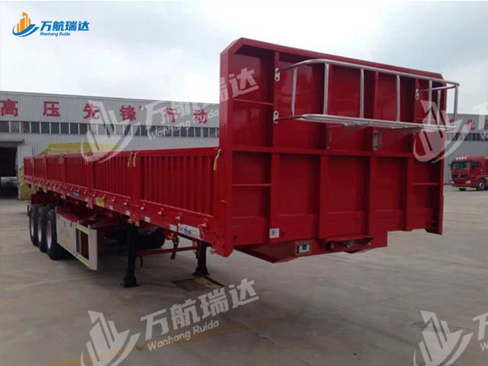 竖瓦楞栏板半挂车