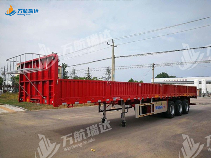 竖瓦楞栏板半挂车