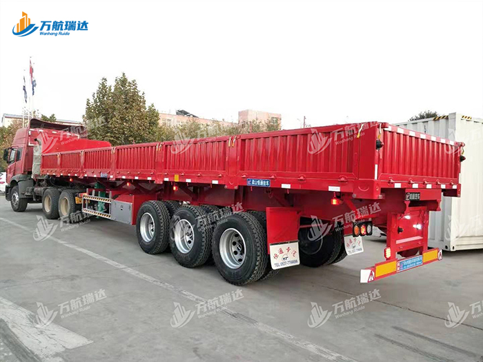 竖瓦楞栏板半挂车