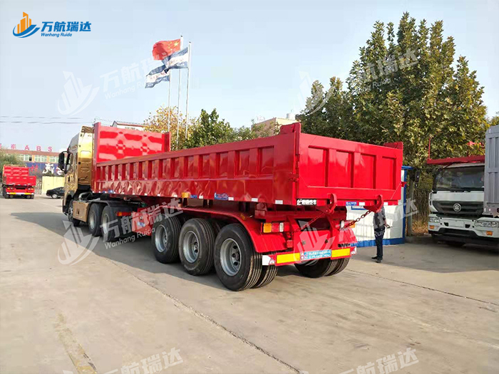 平板式栏板半挂车