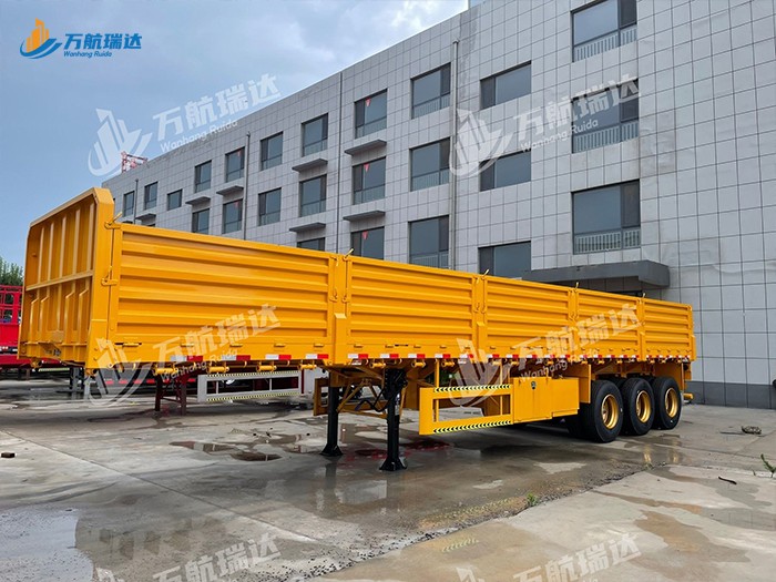 出口型栏板半挂车