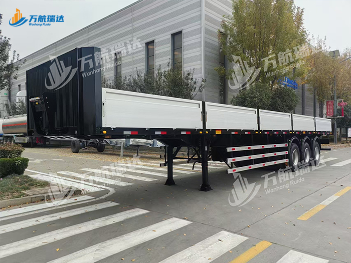 出口型栏板半挂车